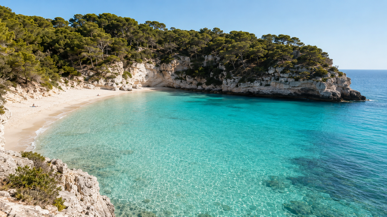 Cala Macarelleta, paraíso turquesa de Menorca